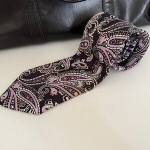 Men’s Necktie Black Blue Paisley Silk Made in Italy 60” x 3.5" EUC Jos. A Bank